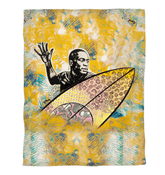 Soft and inviting Surfing 5 14 Duvet Cover, featuring subtle wave patterns for a peaceful rest.